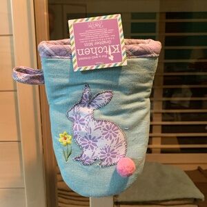 Hobby Lobby Blue and Purple Bunny Oven Mitt
